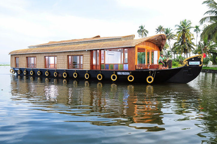 Taj Kumarakom Resort And Spa Kerala Экстерьер фото
